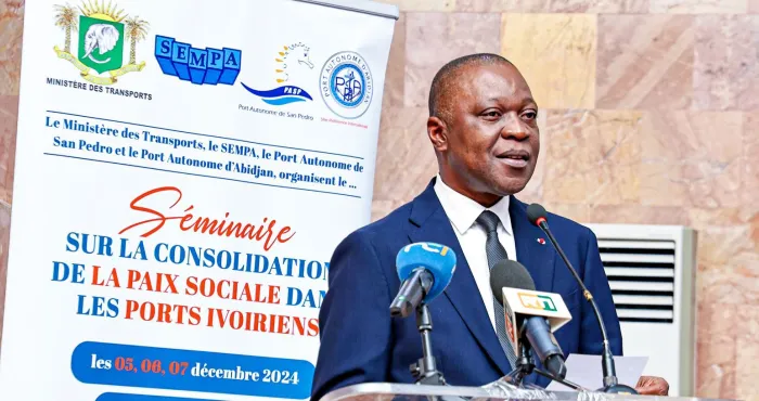 vers-une-treve-durable-dans-les-ports-ivoiriens-amadou-kone-prone-la-paix-sociale