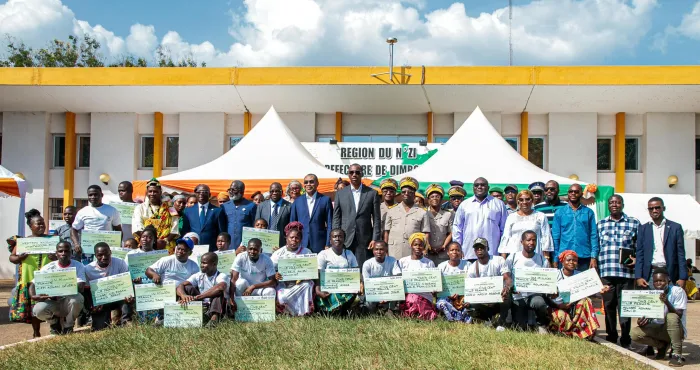 apres-le-financement-et-linsertion-de-pres-de-5000-jeunes-le-gouvernement-annonce-des-investissements-importants-dans-le-nzi-2
