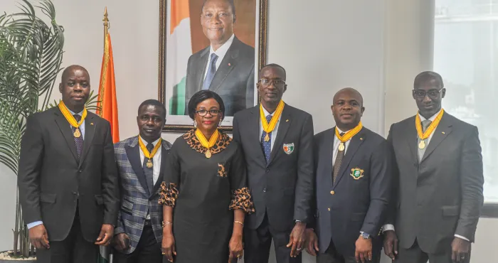 distinction-sept-membres-du-conseil-de-lordre-du-merite-sportif-ont-ete-fait-commandeurs