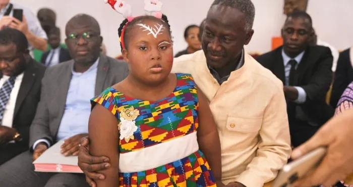 assemblee-nationale-adama-bictogo-offre-un-noel-de-reve-aux-enfants-du-personnel