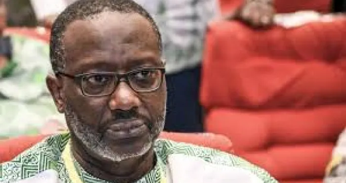 en-meeting-a-aboisso-thiam-verse-dans-la-demagogie-et-le-populisme