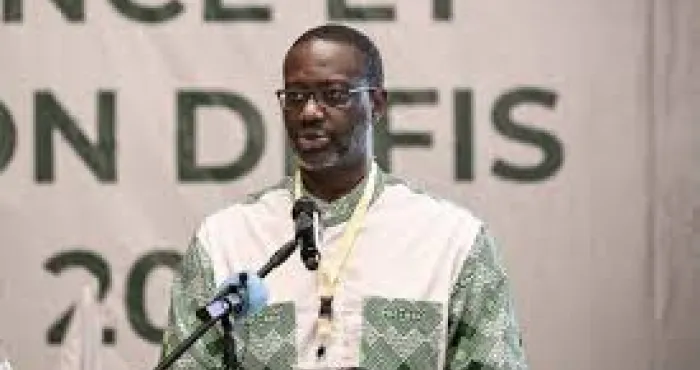 education-nationale-systeme-de-sante-lutte-contre-la-pauvrete-thiam-preche-le-faux-pour-seduire-la-femme-du-mari-jaloux