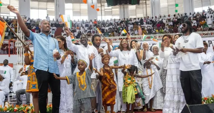 caucus-des-femmes-une-maree-blanche-au-service-de-la-cohesion-et-de-la-paix