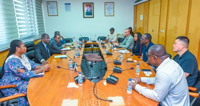paa-le-producteur-malien-de-lithium-en-visite-au-port-dabidjan