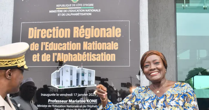 inauguration-du-batiment-flambant-neuf-de-la-drena-de-boundiali-mariatou-annonce-lavenement-de-smart-classroom-en-cote-divoire