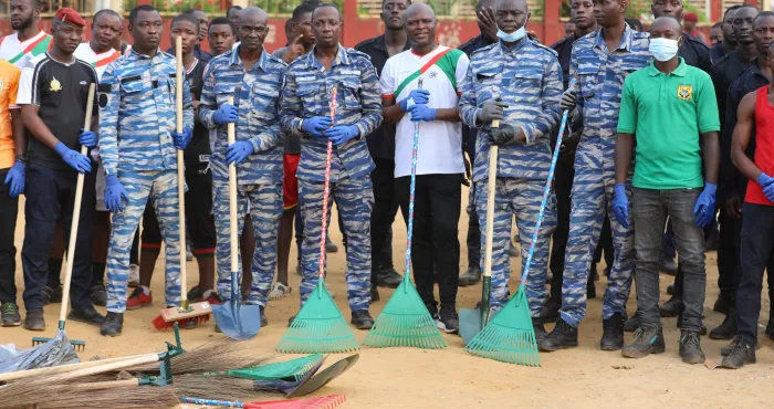 gendarmerie-nationale-la-gendarmerie-nationale-renforce-ses-liens-avec-la-population-de-dabou