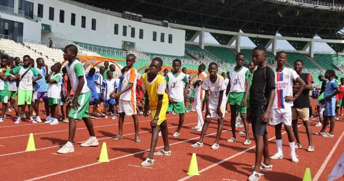 kaydan-journee-nationale-de-detection-etape-de-san-pedro-pres-de-1500-enfants-en-attraction-au-stade-laurent-pokou
