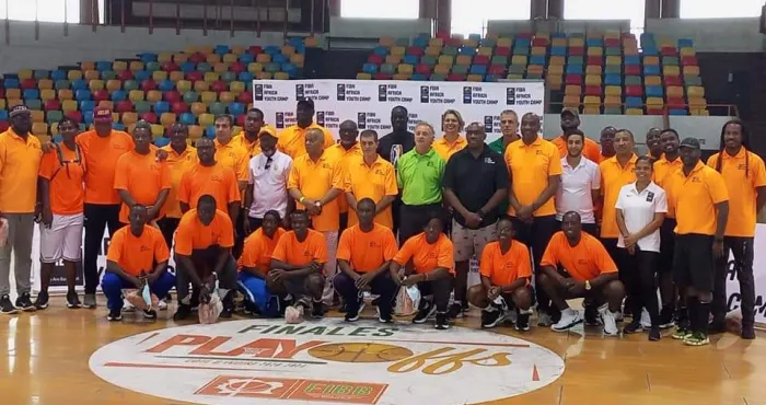 basketball-le-youth-camp-fiba-sest-acheve-ce-samedi-pour-letape-dabidjan