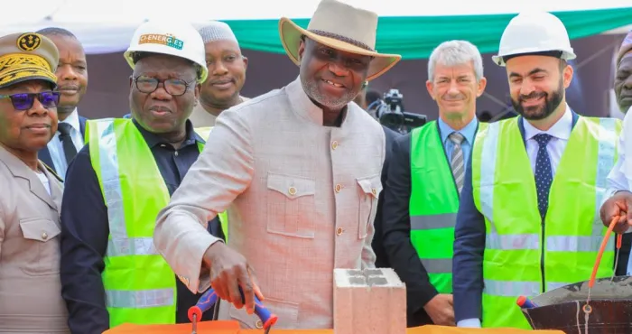 energie-verte-pfo-lance-les-travaux-de-construction-dune-centrale-photovoltaique-a-ferke