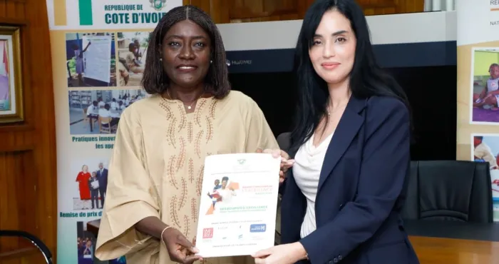 cooperation-ivoiro-marocaine-pr-mariatou-kone-recoit-10-bourses-detude