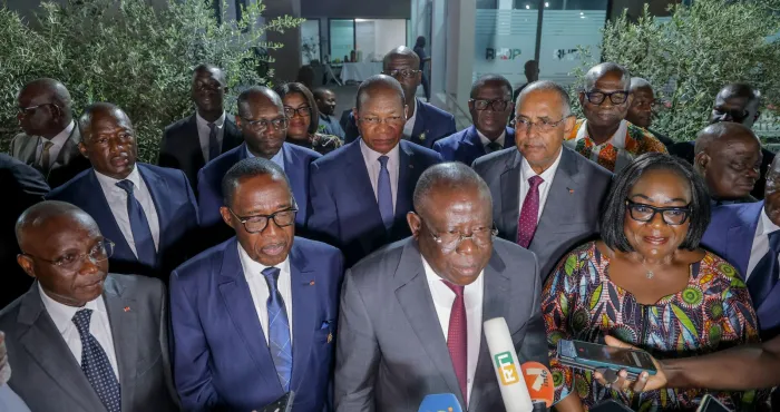 presidentielle-2025-les-presidents-de-region-en-ordre-de-bataille-pour-la-victoire-du-president-ouattara