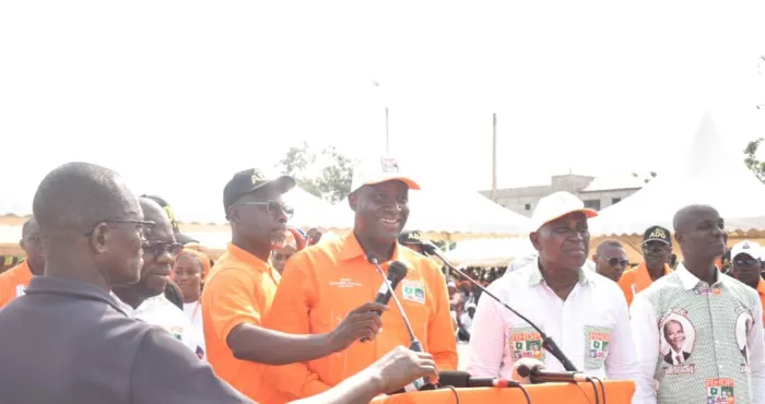 cote-divoire-tiassale-le-rhdp-reaffirme-son-soutien-a-alassane-ouattara-pour-2025