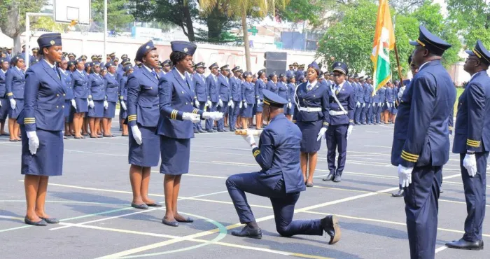 ecole-normale-dadministration-la-61e-promotion-fait-sa-rentree-des-classes