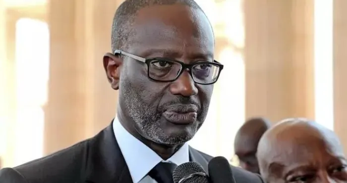 la-controverse-de-la-nationalite-billon-thiam-deux-situations-totalement-differentes