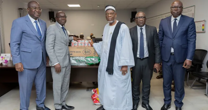 solidarite-ramadan-le-premier-beugre-mambe-comble-la-communaute-musulmane