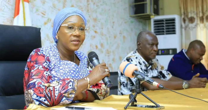 penurie-deau-et-coupures-delectricite-a-anyama-fatima-bamba-initie-une-rencontre-tripartite