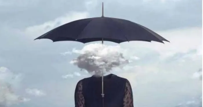 menopause-quest-ce-que-le-brouillard-cerebral-et-pourquoi-vous-pourriez-commencer-a-le-ressentir-bien-avant-vos-dernieres-regles