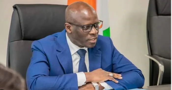 enseignement-superieur-adama-diawara-met-fin-a-la-delivrance-des-anciens-diplomes-universitaires
