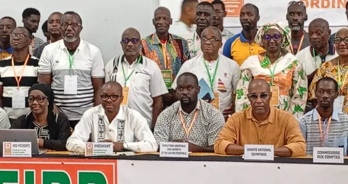 basket-ball-assemblee-generale-ordinaire-les-presidents-de-clubs-en-accord-avec-diarra-moussa
