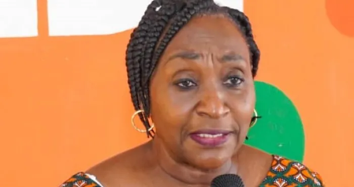 toumodi-dr-raymonde-goudou-coffie-renforce-la-solidarite-a-loccasion-des-fetes-religieuses
