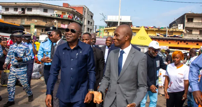paques-2025-amadou-kone-sensibilise-dans-les-gares-routieres
