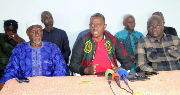 crise-a-la-matca-les-proprietaires-de-taxis-interpellent-le-president-de-la-republique